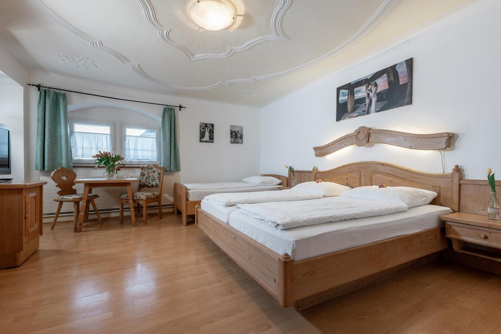 Pension Feichthub Nussbach Rom bilde